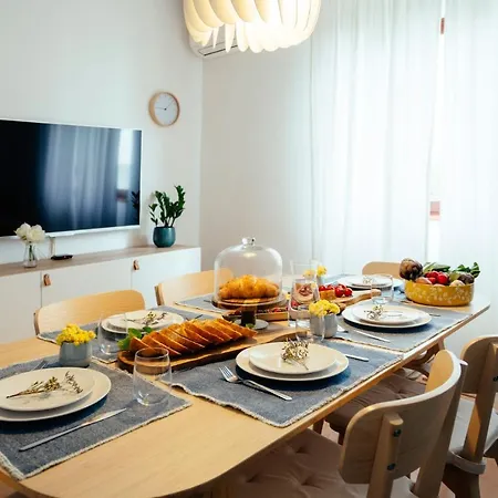 Apartment Raza